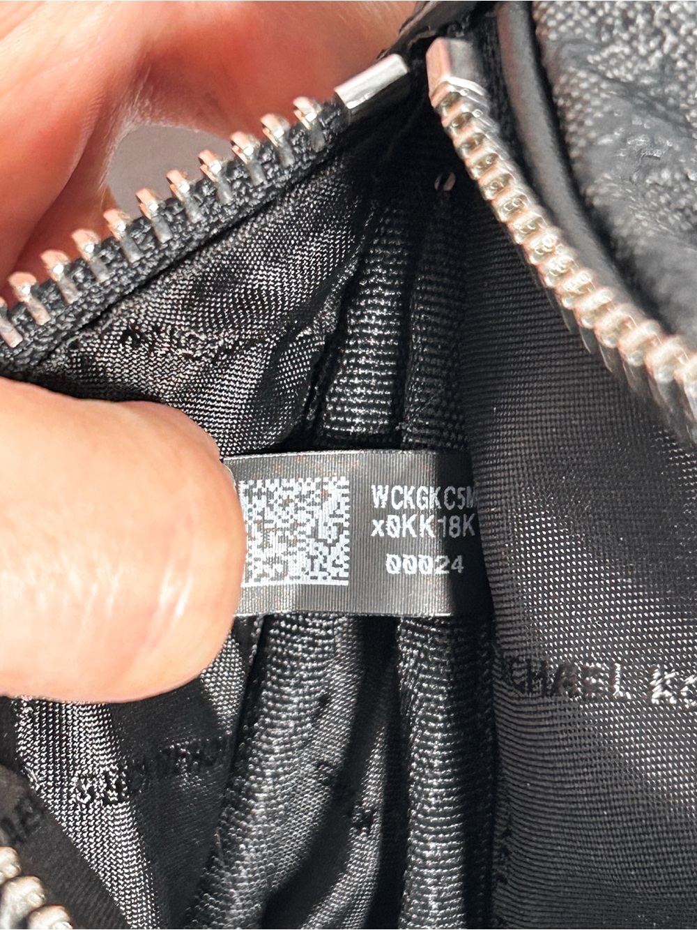 NWOT Michael Kors Kenly Waist Belt Bag / Fanny Pack - Picture 9 of 14